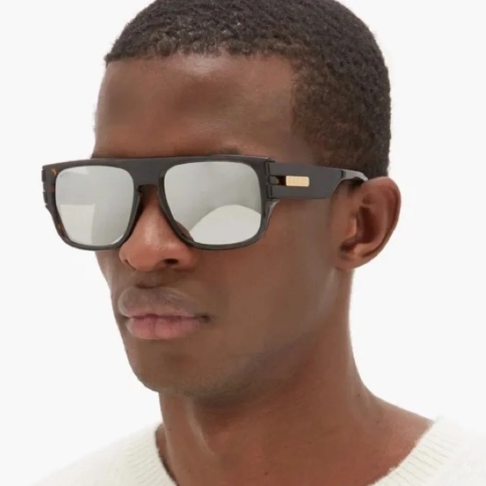 Authentic- New GUCCI SIlver Square Men's Sunglasses GG0664S 004 58